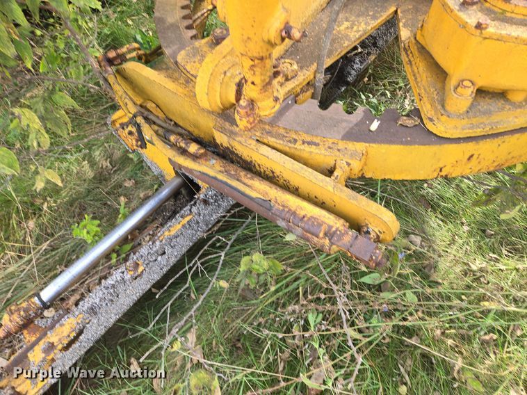 image for item EE8474 1966 Galion 104 rigid frame motor grader