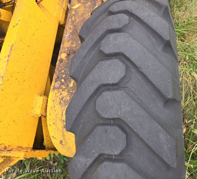 image for item EE8474 1966 Galion 104 rigid frame motor grader