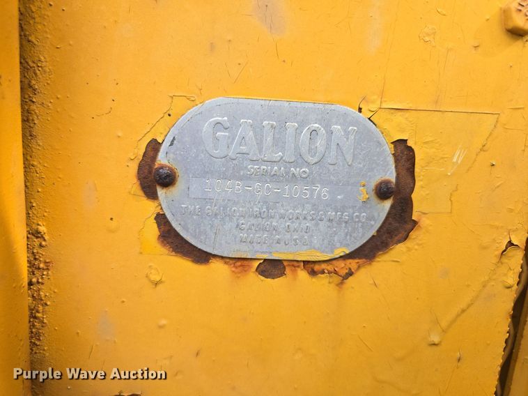 image for item EE8474 1966 Galion 104 rigid frame motor grader