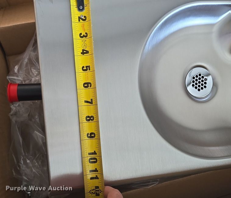 image for item EE8476 (2) Elkay Slimline dual water fountain  