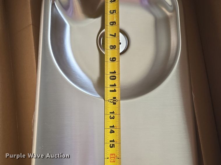 image for item EE8476 (2) Elkay Slimline dual water fountain  