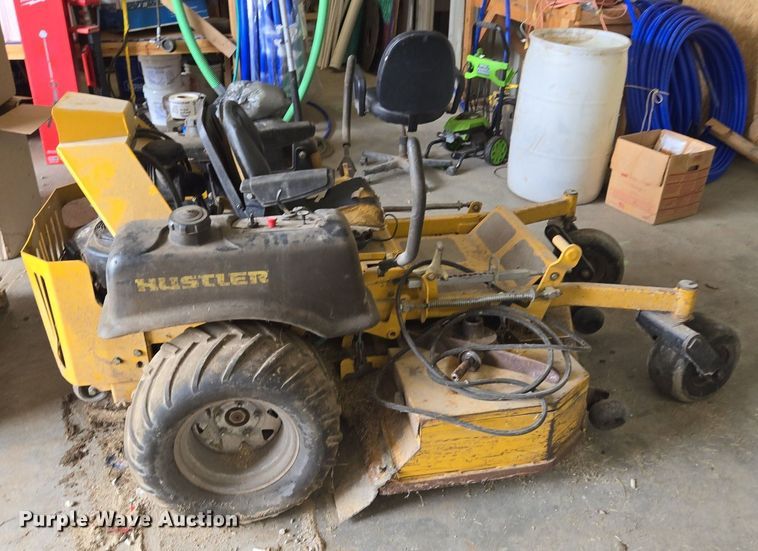 image for item EE8477 2008 Hustler  Super Z  ZTR lawn mower