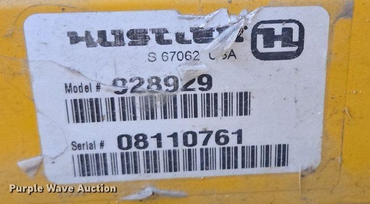 image for item EE8477 2008 Hustler  Super Z  ZTR lawn mower