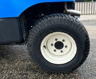 image for item EH4411 New Holland MC28 lawn mower