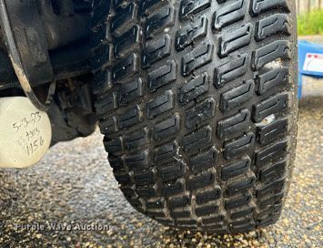 image for item EH4411 New Holland MC28 lawn mower