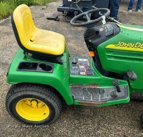 image for item EH4413 John Deere GX345 lawn mower