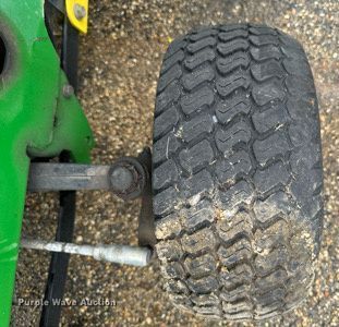 image for item EH4413 John Deere GX345 lawn mower