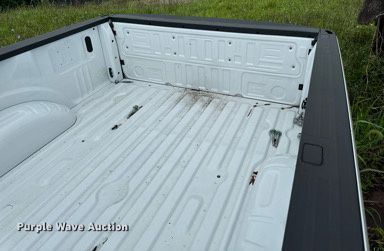 image for item EH4416 2023 Ford F250 pickup bed