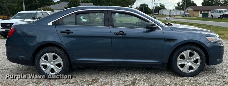 image for item EH6981 2013 Ford Taurus Police Interceptor 