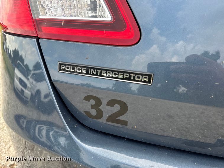 image for item EH6981 2013 Ford Taurus Police Interceptor 