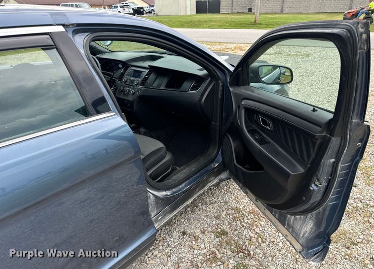 image for item EH6981 2013 Ford Taurus Police Interceptor 