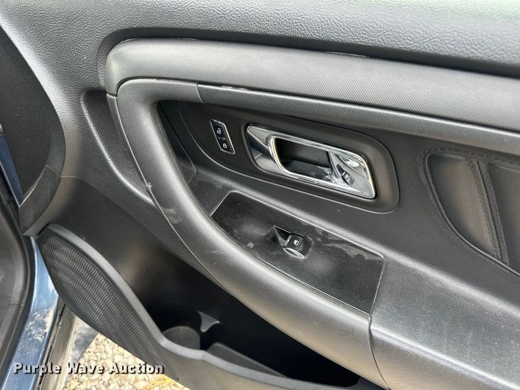 image for item EH6981 2013 Ford Taurus Police Interceptor 