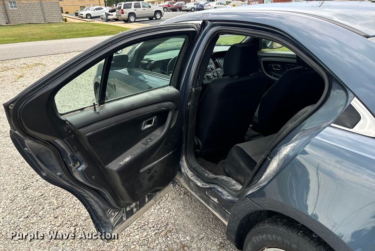 image for item EH6981 2013 Ford Taurus Police Interceptor 