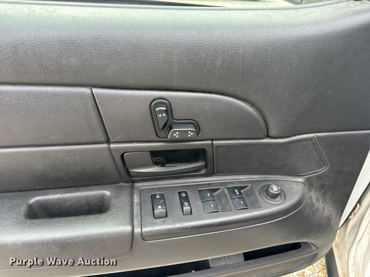 image for item EH6982 2010 Ford Crown Victoria Police Interceptor  