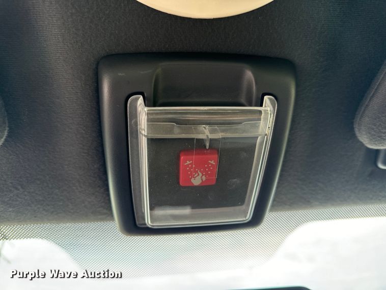 image for item EH6982 2010 Ford Crown Victoria Police Interceptor  