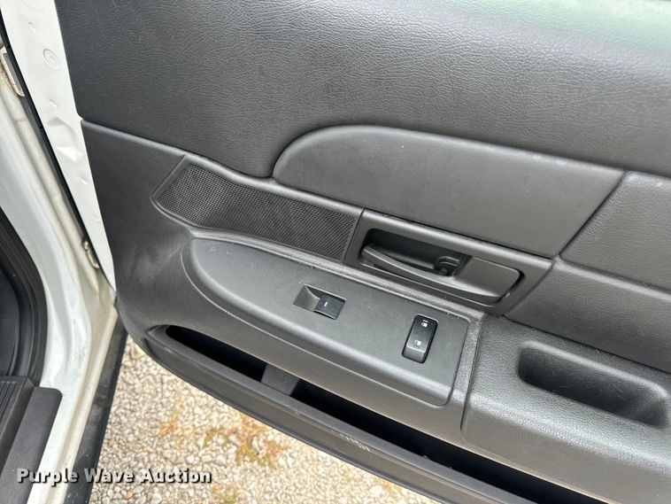 image for item EH6982 2010 Ford Crown Victoria Police Interceptor  