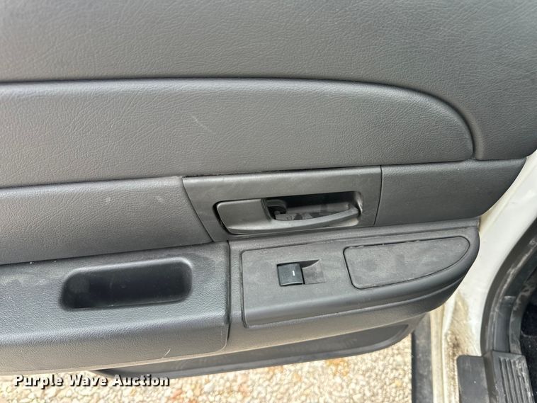 image for item EH6982 2010 Ford Crown Victoria Police Interceptor  