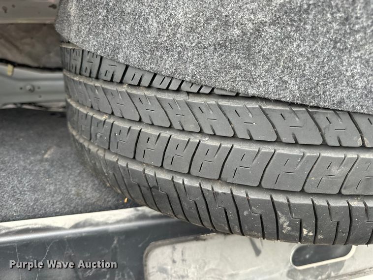 image for item EH6982 2010 Ford Crown Victoria Police Interceptor  