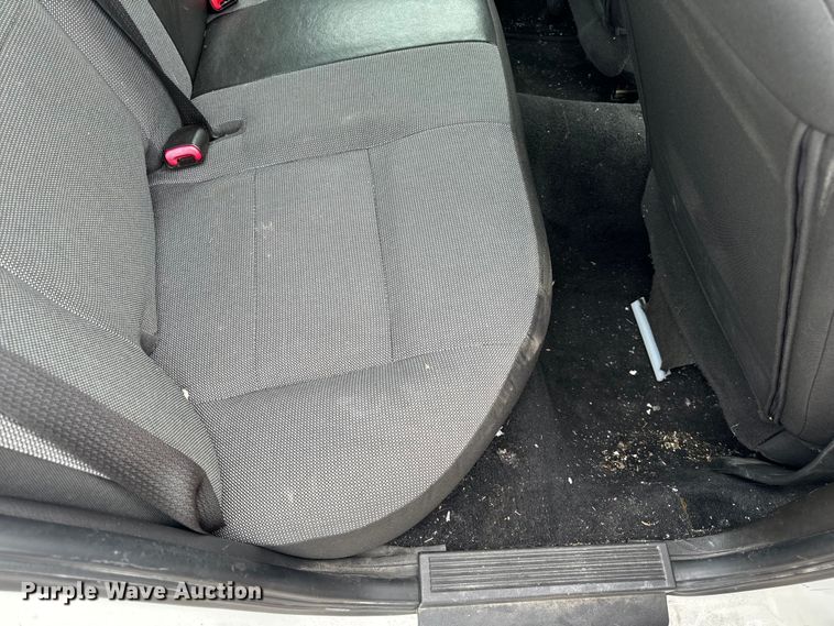 image for item EH6982 2010 Ford Crown Victoria Police Interceptor  