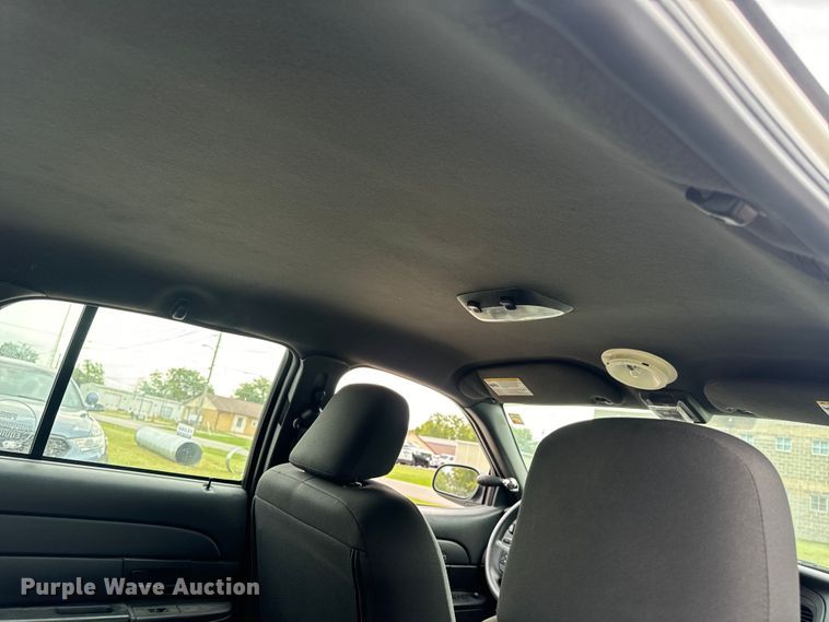 image for item EH6982 2010 Ford Crown Victoria Police Interceptor  