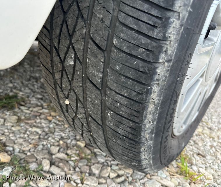 image for item EH6982 2010 Ford Crown Victoria Police Interceptor  