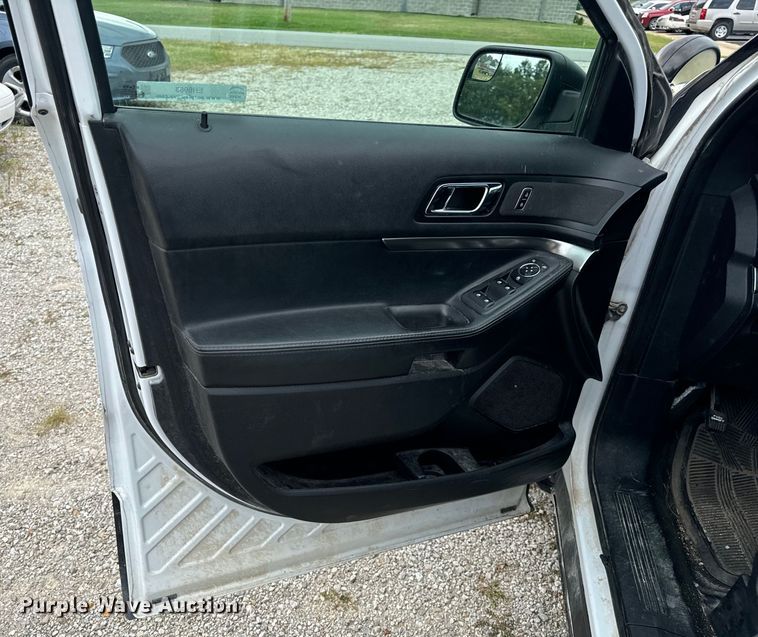 image for item EH6983 2017 Ford Explorer Police Interceptor SUV