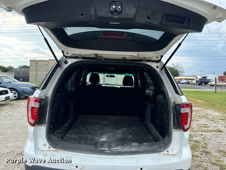 image for item EH6983 2017 Ford Explorer Police Interceptor SUV