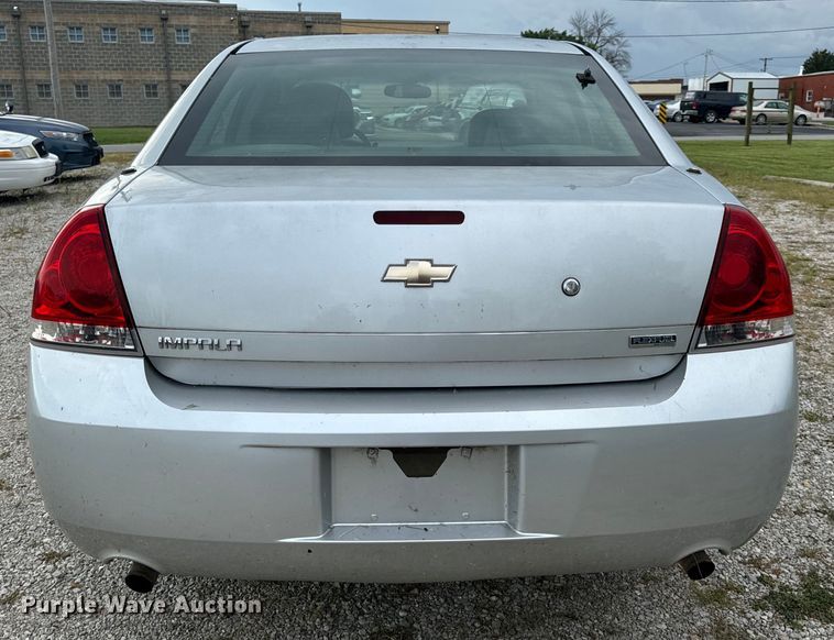 image for item EH6984 2012 Chevrolet  Impala Police 