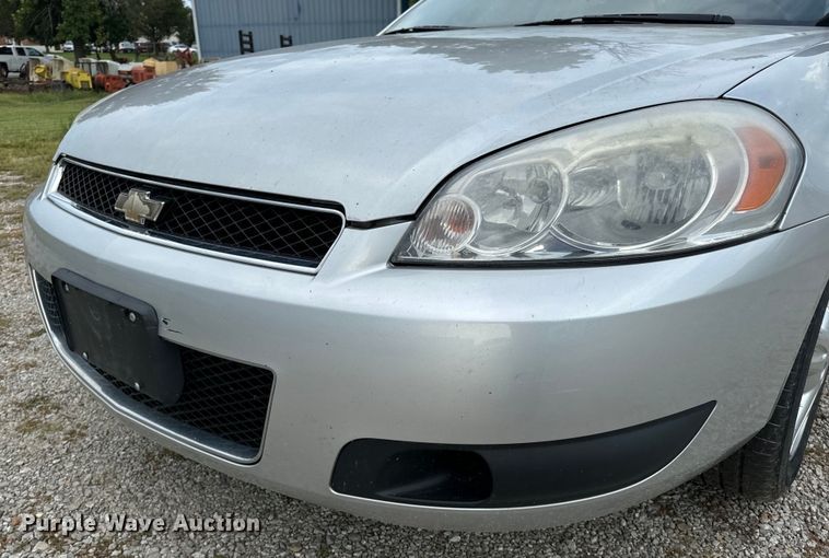 image for item EH6984 2012 Chevrolet  Impala Police 