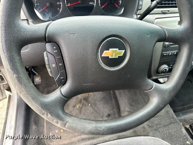 image for item EH6984 2012 Chevrolet  Impala Police 