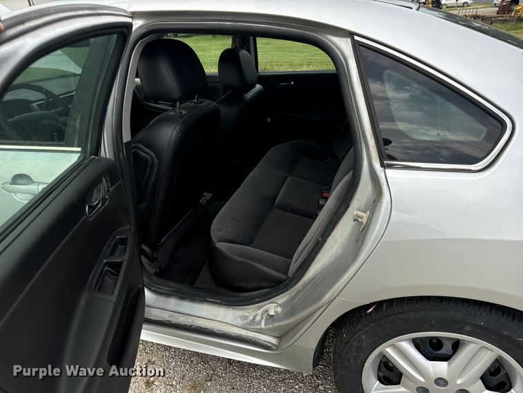 image for item EH6984 2012 Chevrolet  Impala Police 