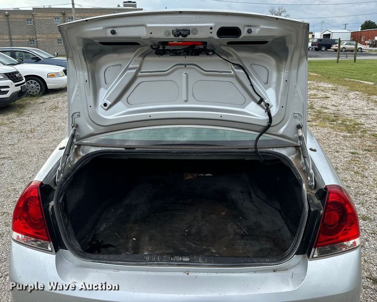 image for item EH6984 2012 Chevrolet  Impala Police 