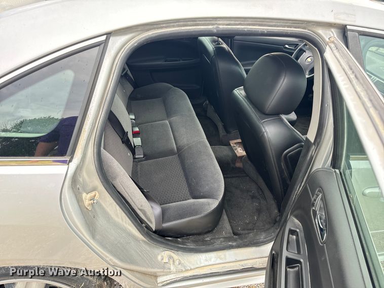 image for item EH6984 2012 Chevrolet  Impala Police 