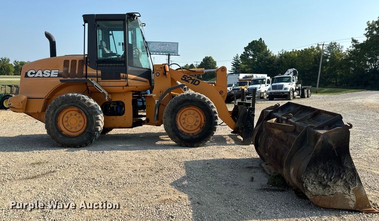image for item EH6993 2007 Case 521D wheel loader