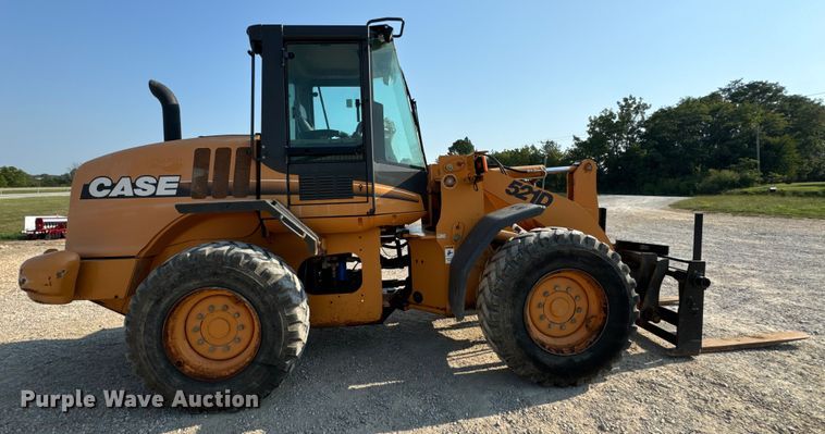 image for item EH6993 2007 Case 521D wheel loader