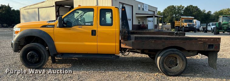 image for item EH6994 2012 Ford F550 XL SuperCab flatbed truck