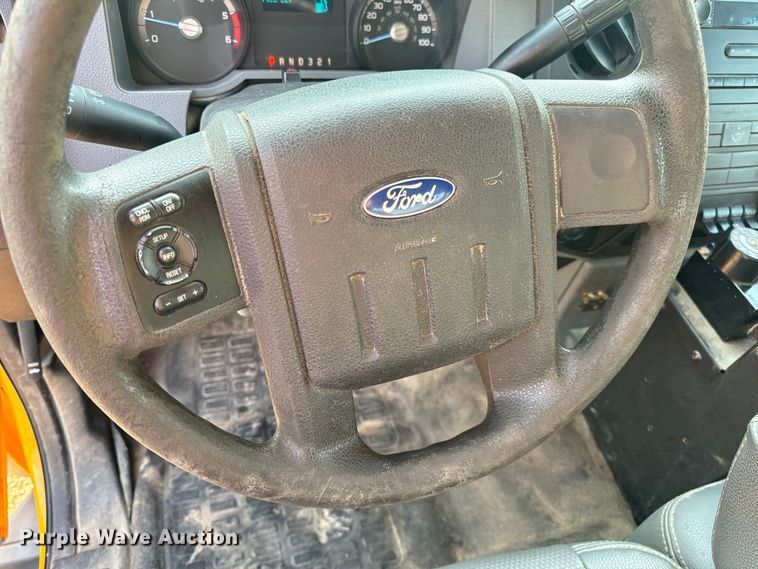 image for item EH6994 2012 Ford F550 XL SuperCab flatbed truck