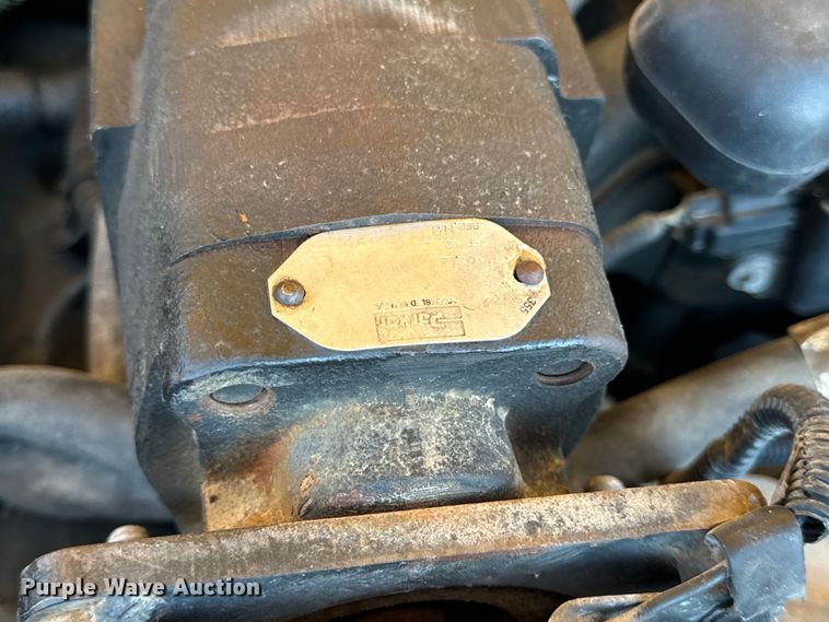 image for item EH6994 2012 Ford F550 XL SuperCab flatbed truck