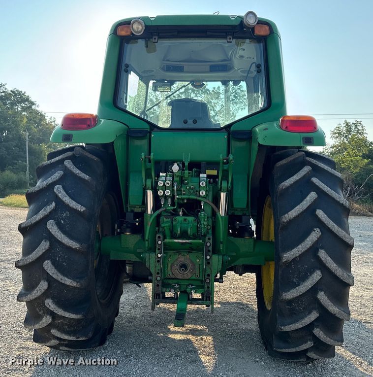 image for item EH6995 2010 John Deere 6430 Premium MFWD tractor