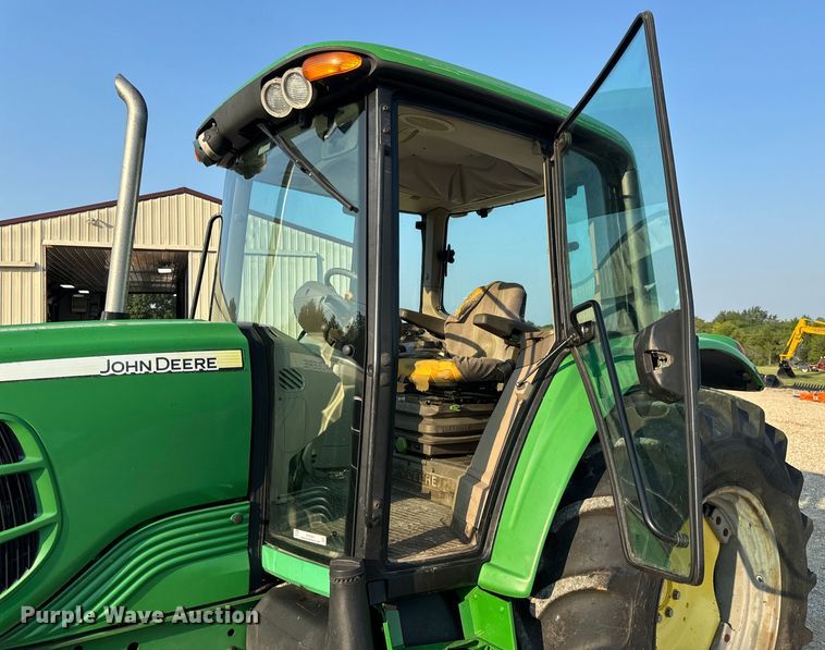 image for item EH6995 2010 John Deere 6430 Premium MFWD tractor