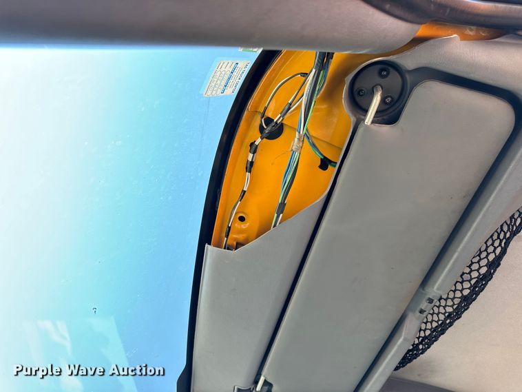 image for item EH6997 2006 International  7400  dump truck