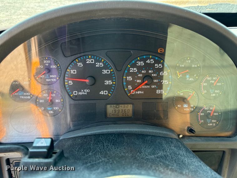 image for item EH6997 2006 International  7400  dump truck