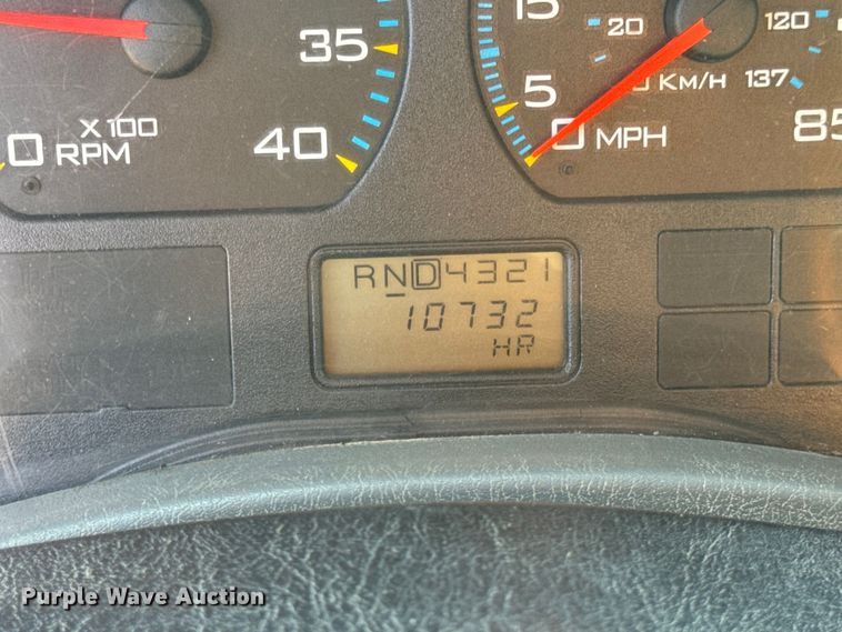 image for item EH6997 2006 International  7400  dump truck