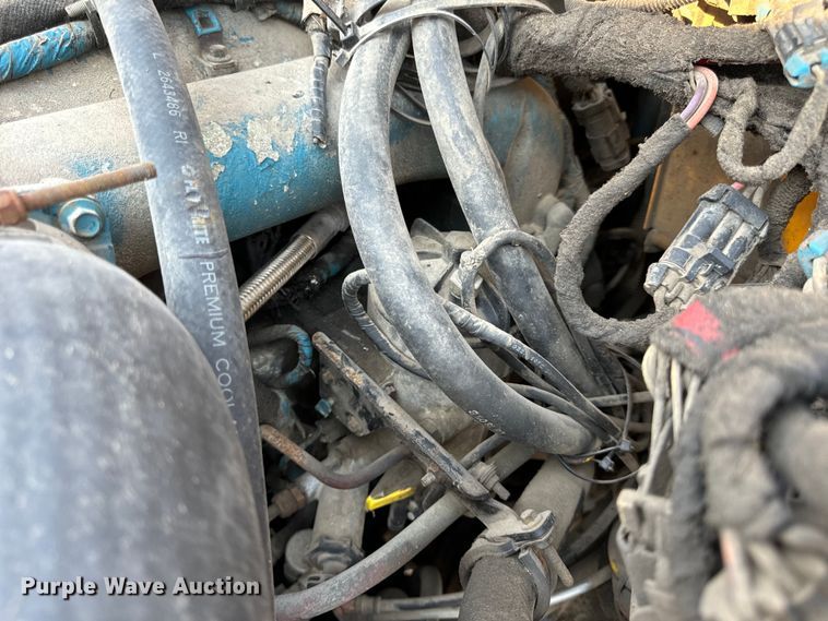 image for item EH6997 2006 International  7400  dump truck