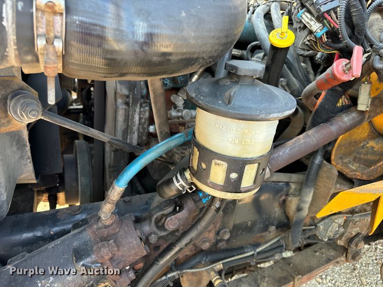 image for item EH6997 2006 International  7400  dump truck