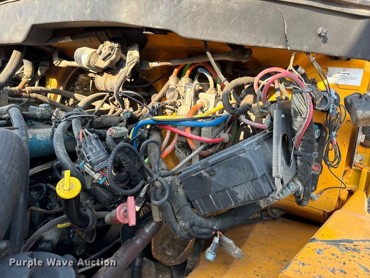 image for item EH6997 2006 International  7400  dump truck