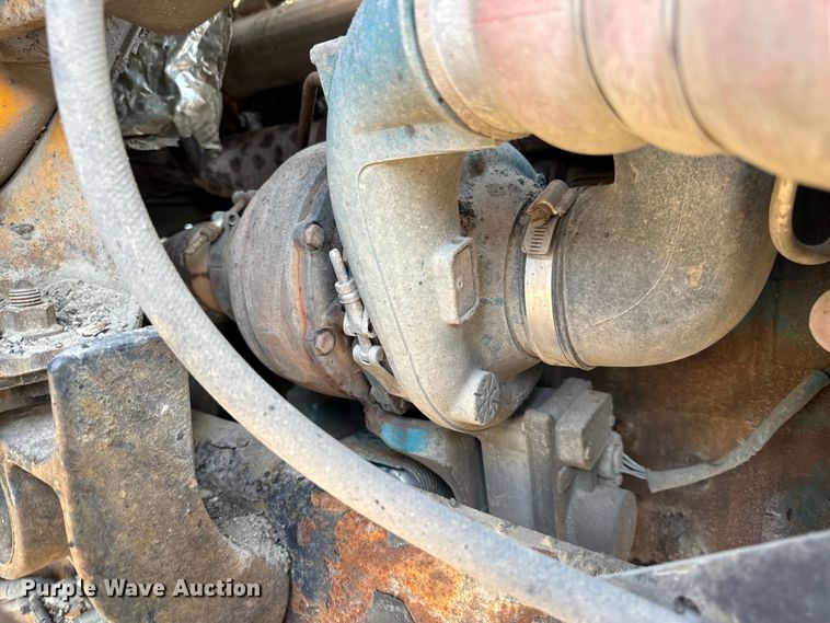 image for item EH6997 2006 International  7400  dump truck