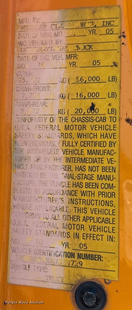 image for item EH6997 2006 International  7400  dump truck