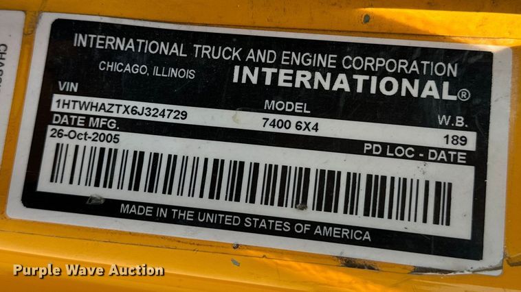 image for item EH6997 2006 International  7400  dump truck