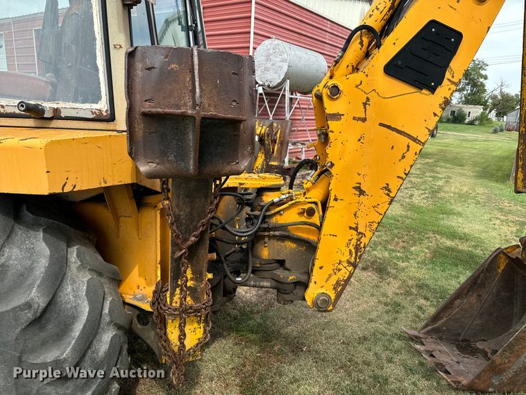 image for item EI4039 1988 JCB 1550B backhoe